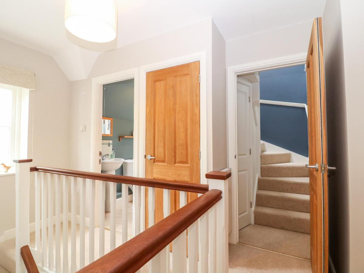 3 Painters Field Villa Cirencester Exterior photo