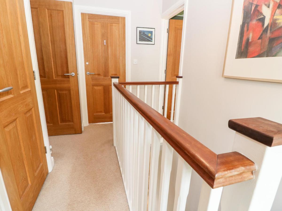 3 Painters Field Villa Cirencester Exterior photo